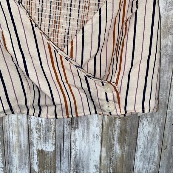 NWT Society Stitch Crop - Picture 3 of 5